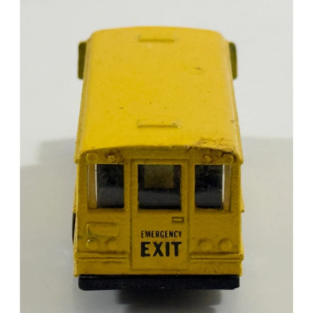 Hot Wheels School Bus Kids One Size Yellow Vintage 1988 Die-Cast Toy Car